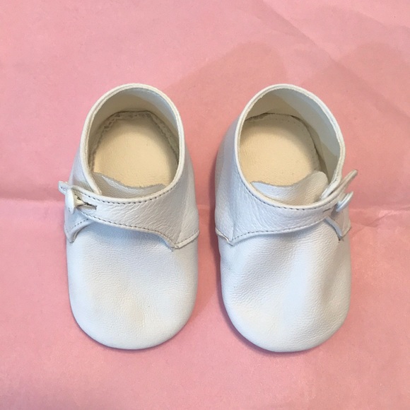 soft leather baby booties